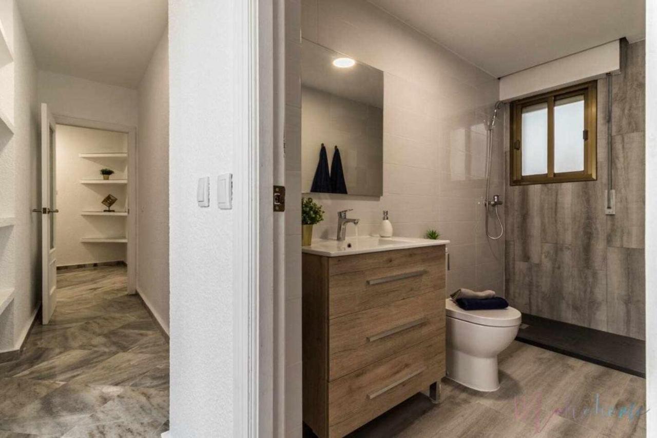 Apartamento Tranquilo En Pleno Centro Con Garaje Huelva Bagian luar foto